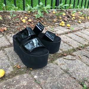 💖BUNDLE OPP💖 Platform Strapped Sandals